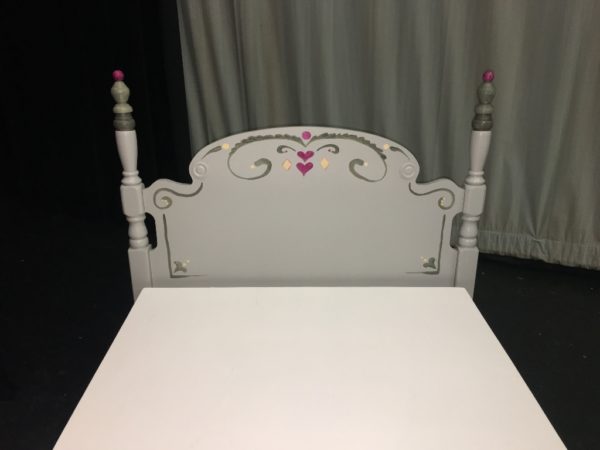 Anna's Bed