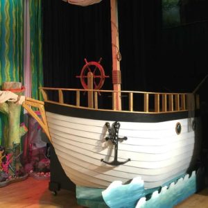 Rolling Ship