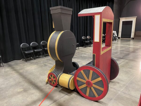 Train Engine with 3 cars set